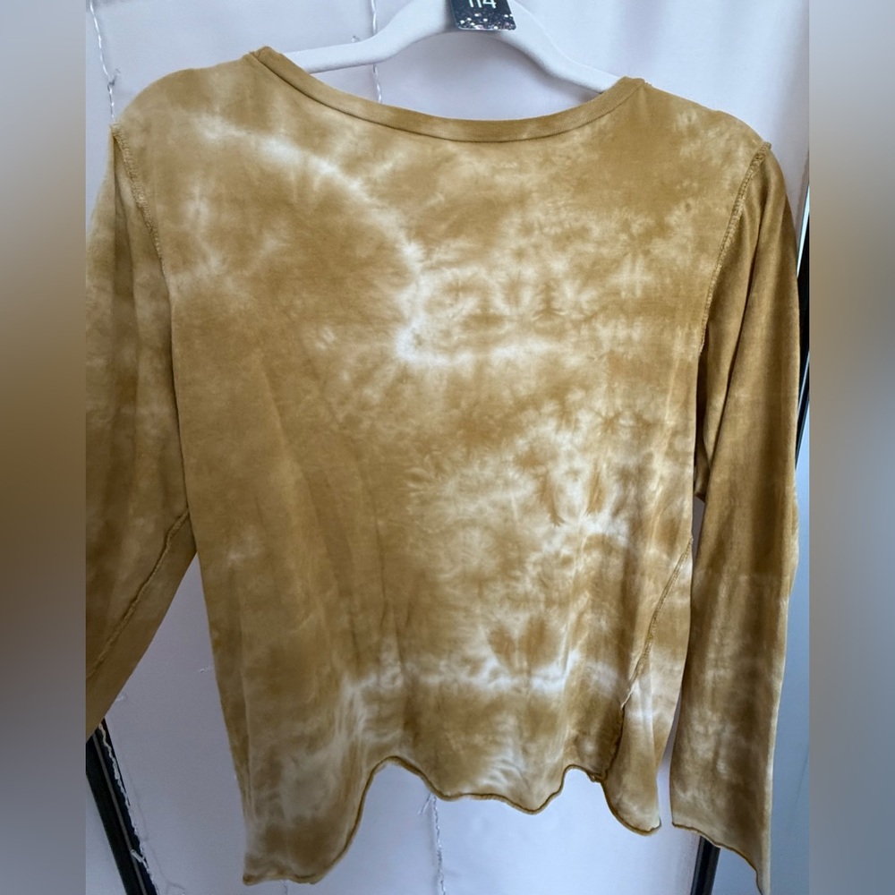Women's Rebel Girl Gold/Brown Tie Dye Long Sleeve Top With Heart & Wings, Large - Picture 2 of 5